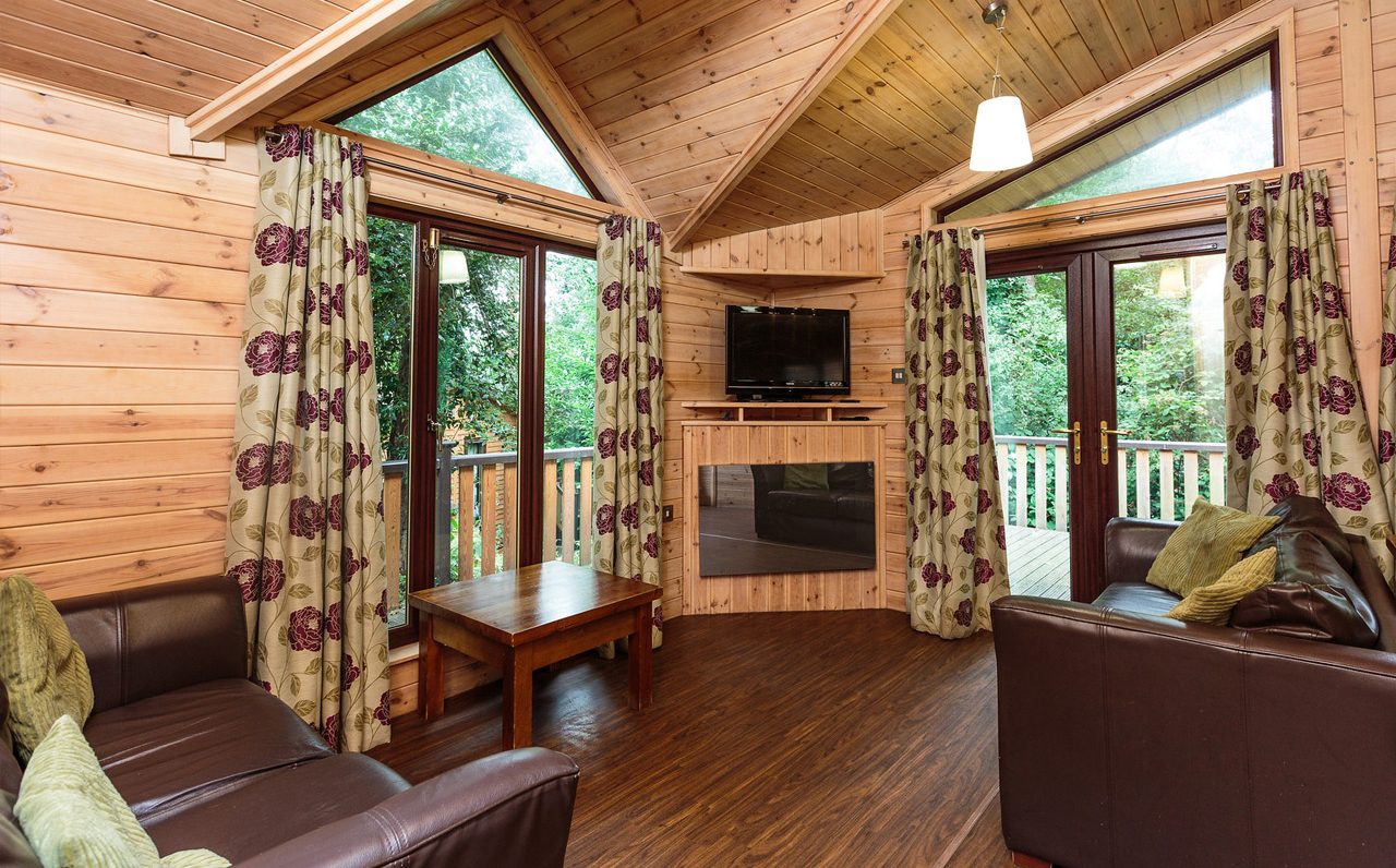 Luxury Wooden Lodge