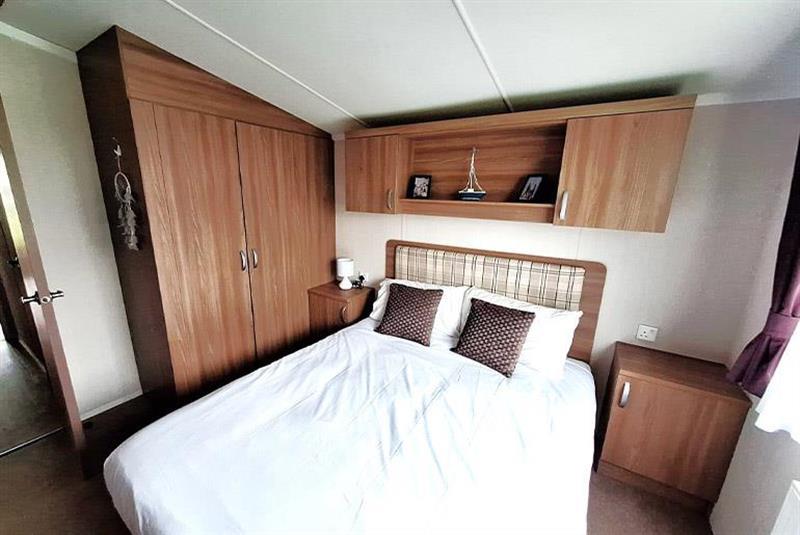 Photo of Swift Bordeaux 007514