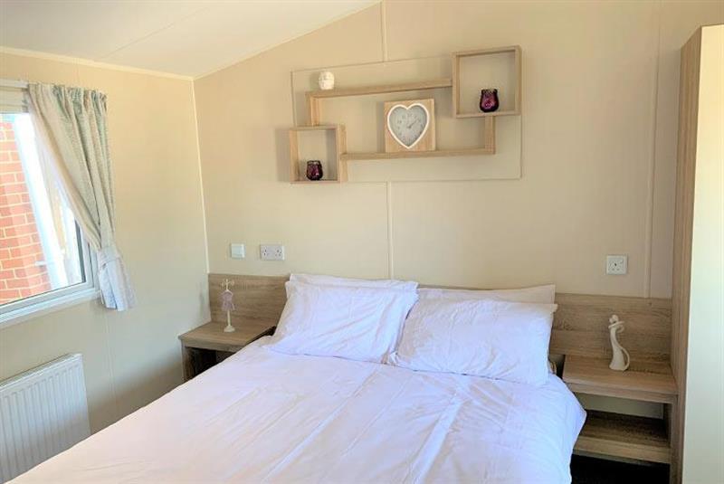 Photo of Willerby Lymington 001908
