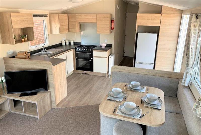 Photo of Willerby Lymington 001908