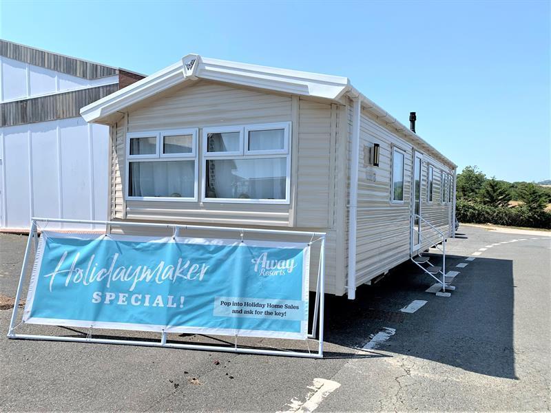Photo of Willerby Lymington 001908