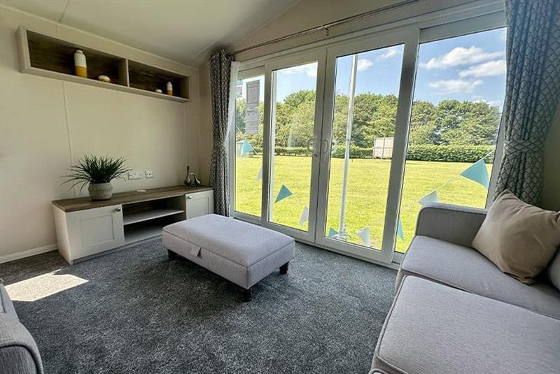 property gallery image 2