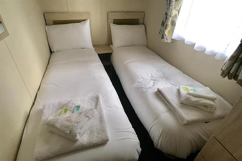 Photo of Willerby Rio Gold 001680
