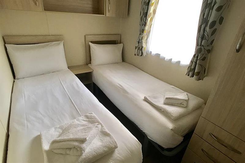 Photo of Willerby Rio Gold 001680
