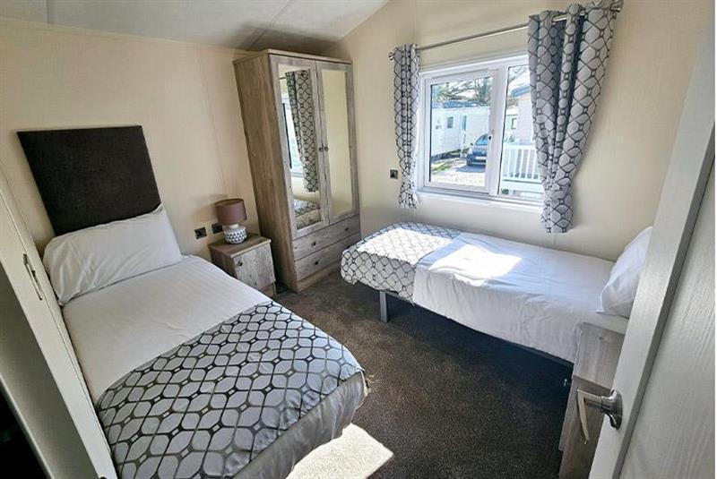 Superior Lodge image